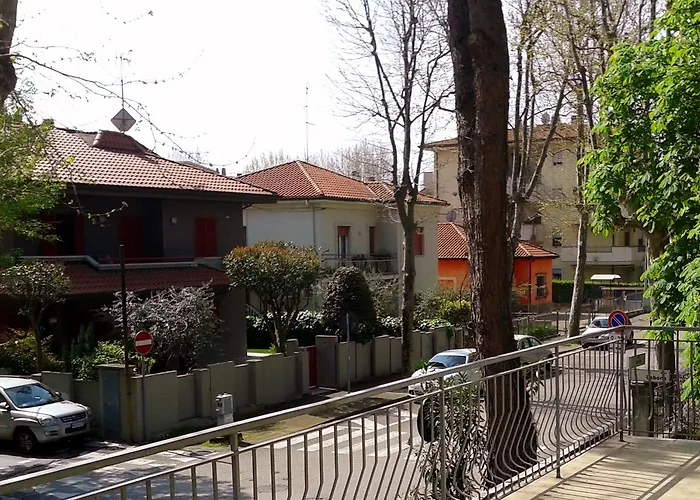 Apartmanhotel Monaco 2*